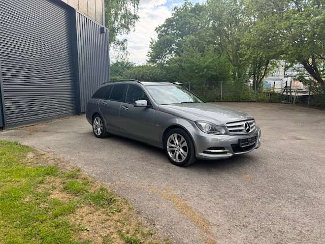 Mercedes-Benz C 200 T (BlueEFFICIENCY) 7G-TRONIC
