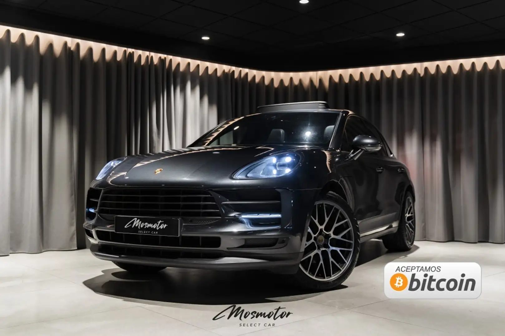 Porsche Macan Aut. Schwarz - 1