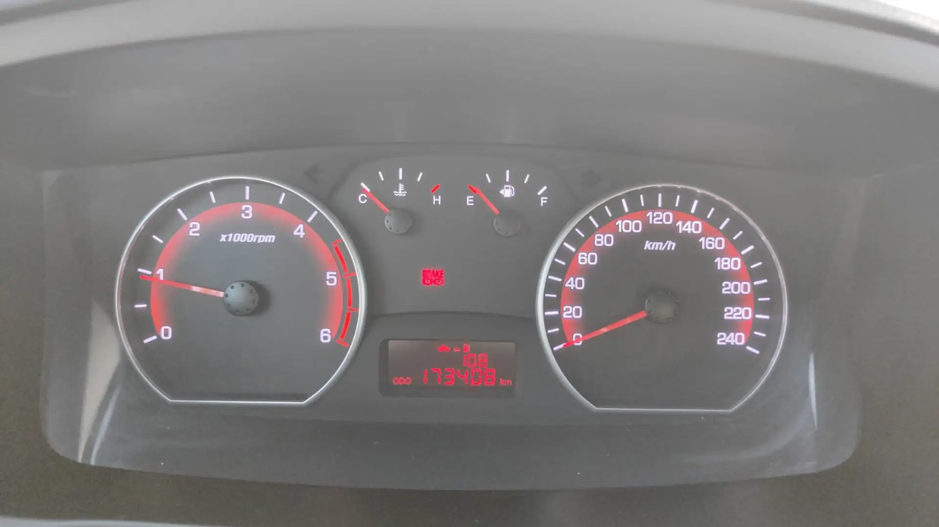 SsangYong Actyon Actyon Sports 2.2 Plus 4WD Smart Audio Czarny - 2