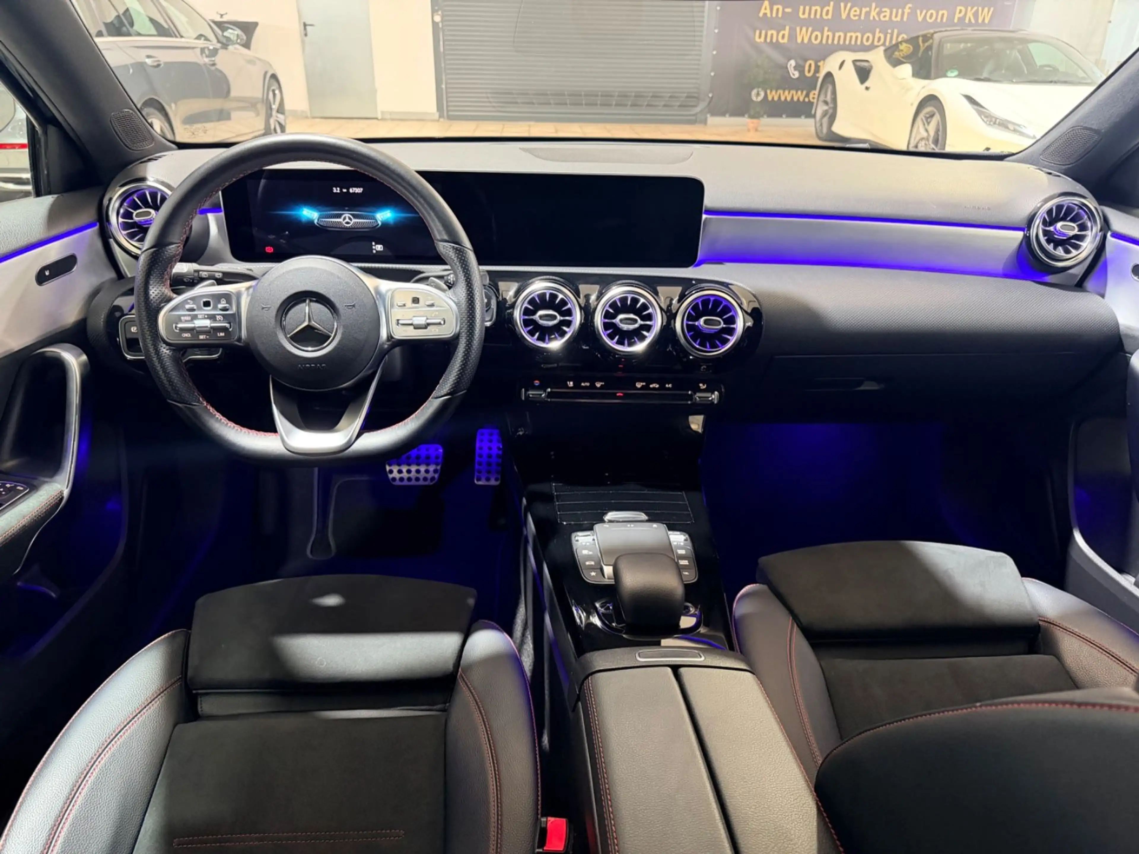 Mercedes-Benz A 200 *AMG-LINE*NIGHT-PAKET*KAMERA*LED*AMBIENTE* — photo 15