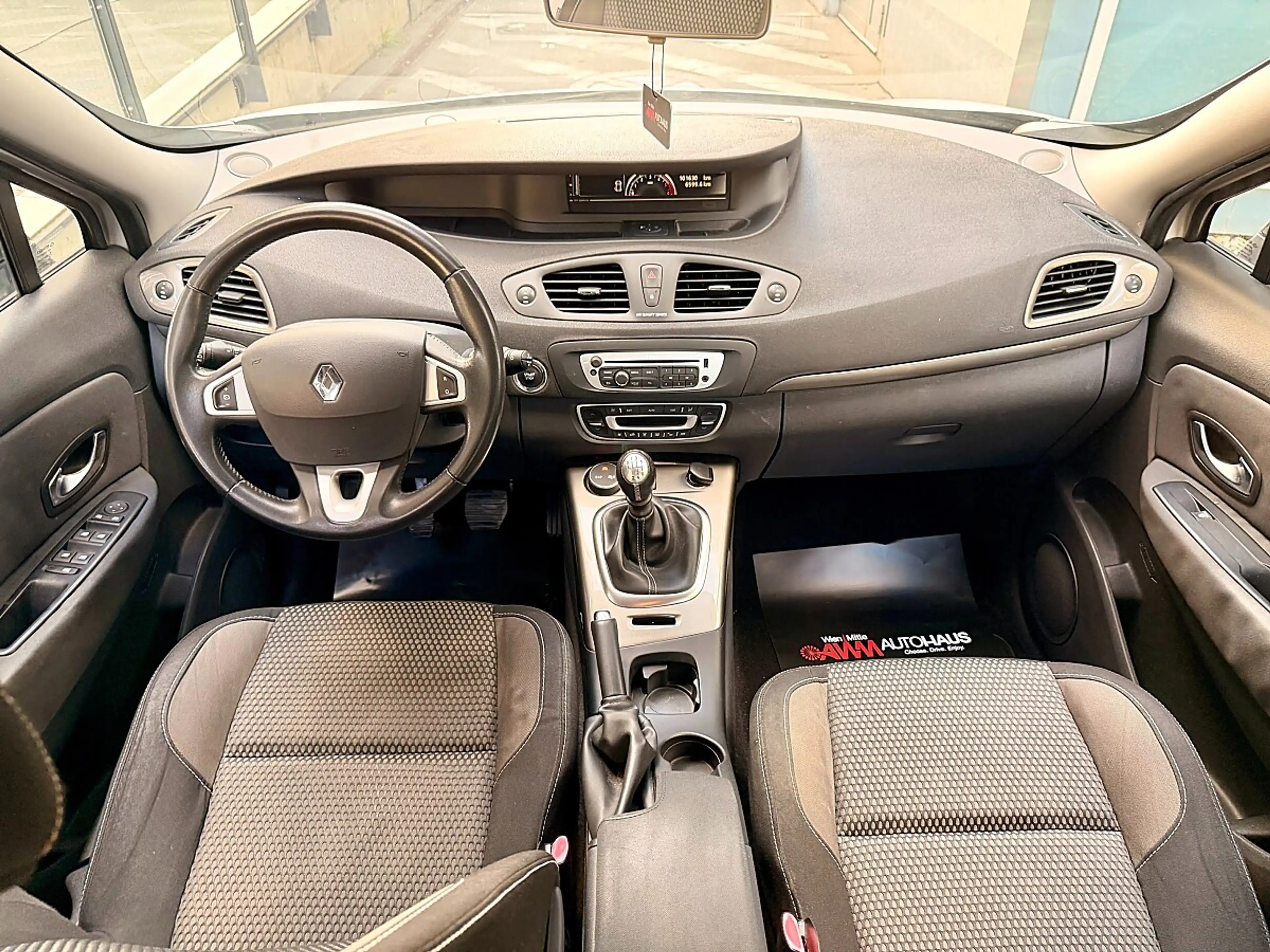 Renault Scenic Scénic 1,5 dCi 110 Expression | Klimaautomatik ... — photo 14