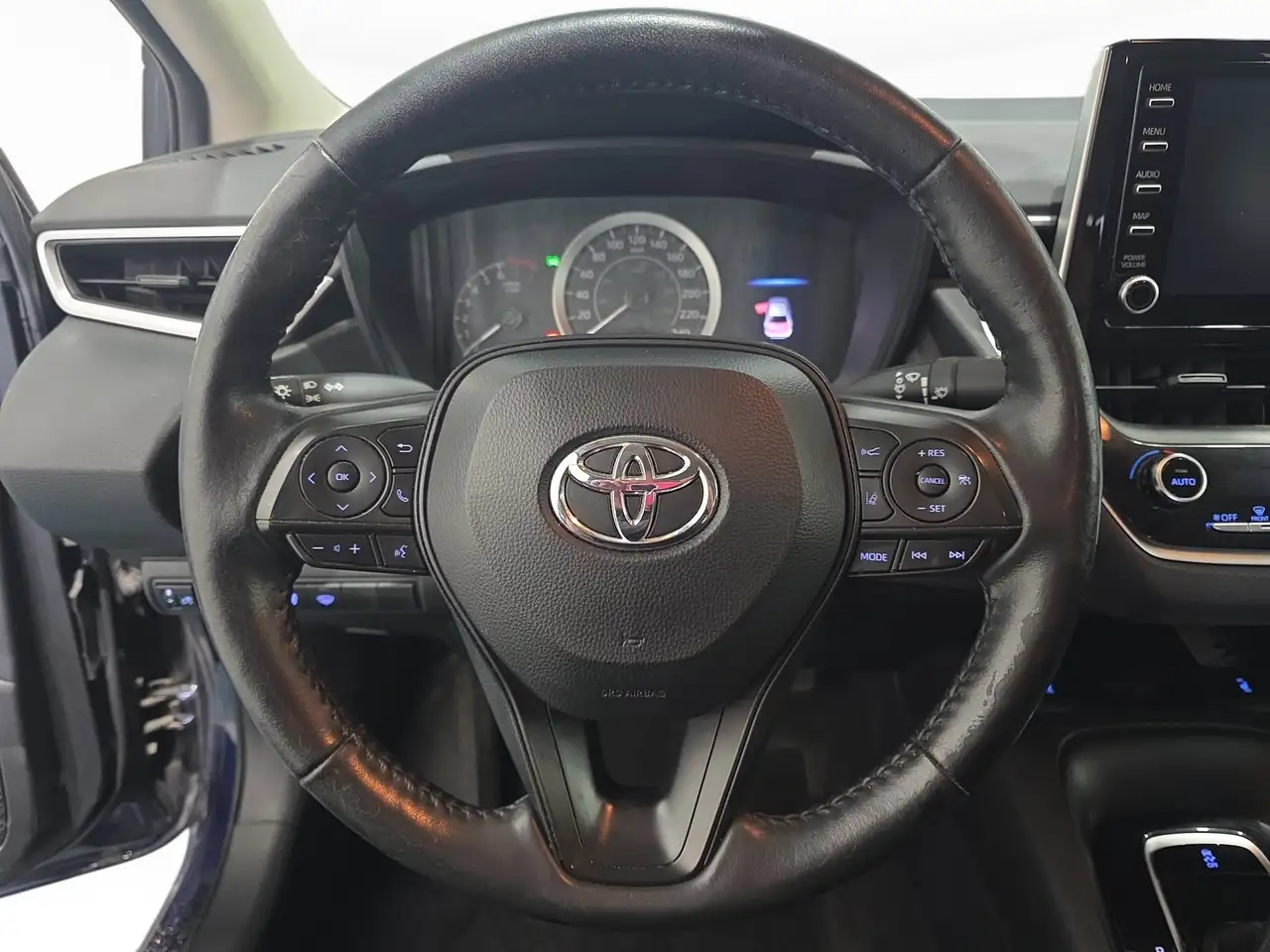 Toyota Corolla снимка Toyota Corolla