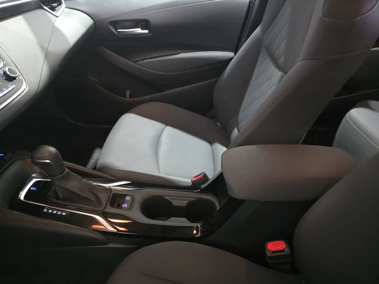 Toyota Corolla снимка Toyota Corolla