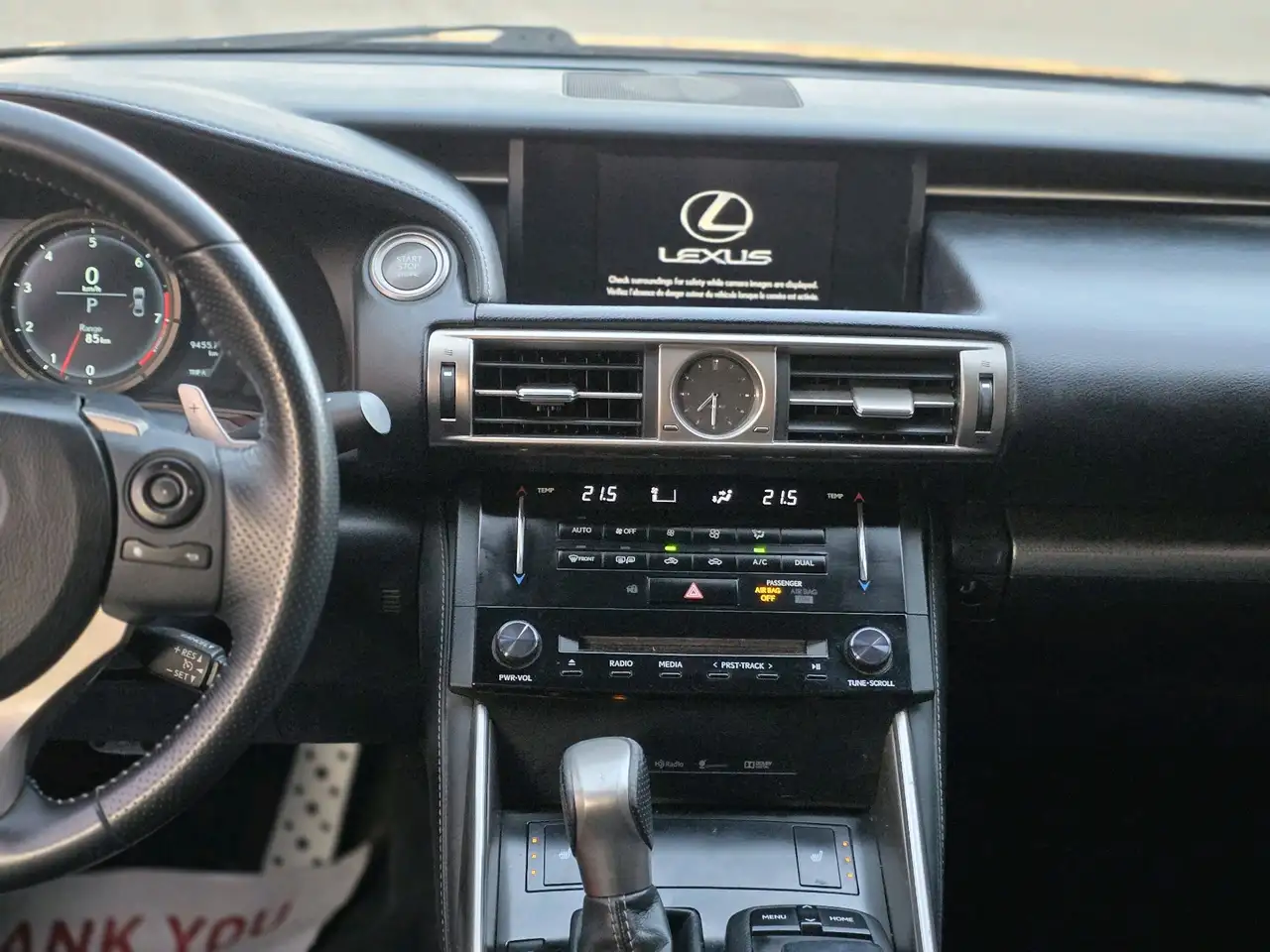 Lexus IS снимка Lexus IS