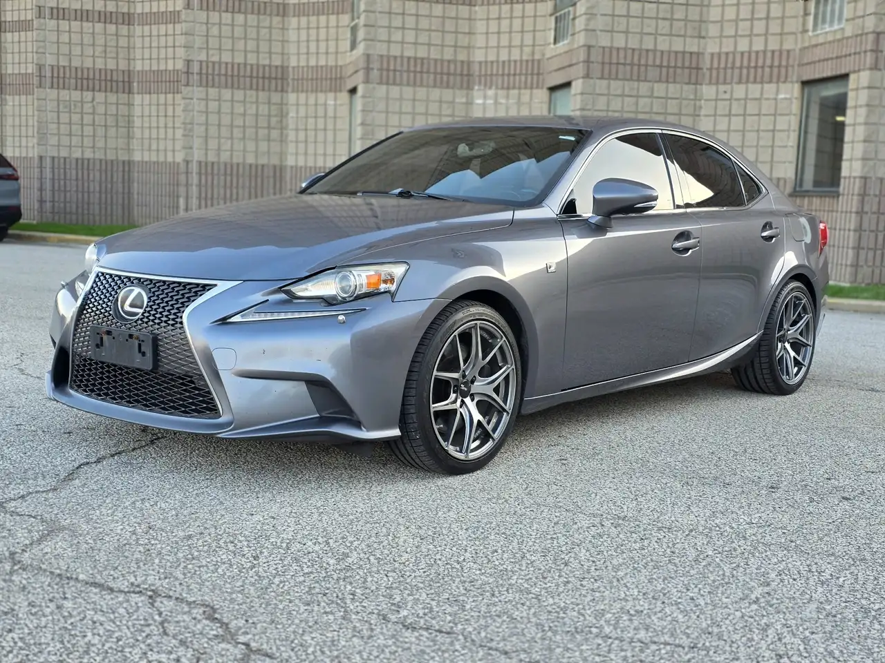Lexus IS снимка Lexus IS