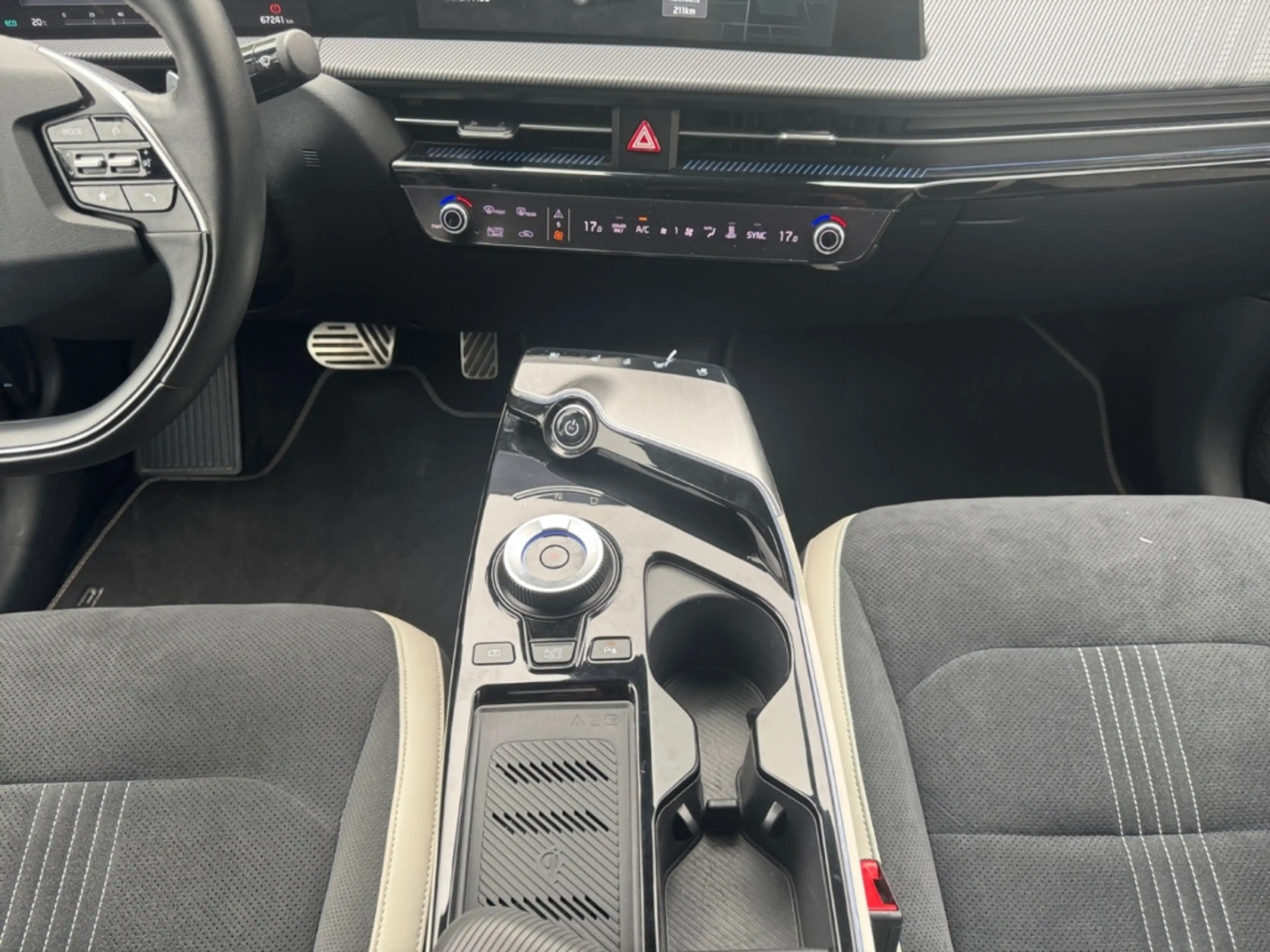 Kia EV6 GT-Line 2WD 77.4 RWD AHK Pano ACC Temp PDCv+h Appl — photo 11