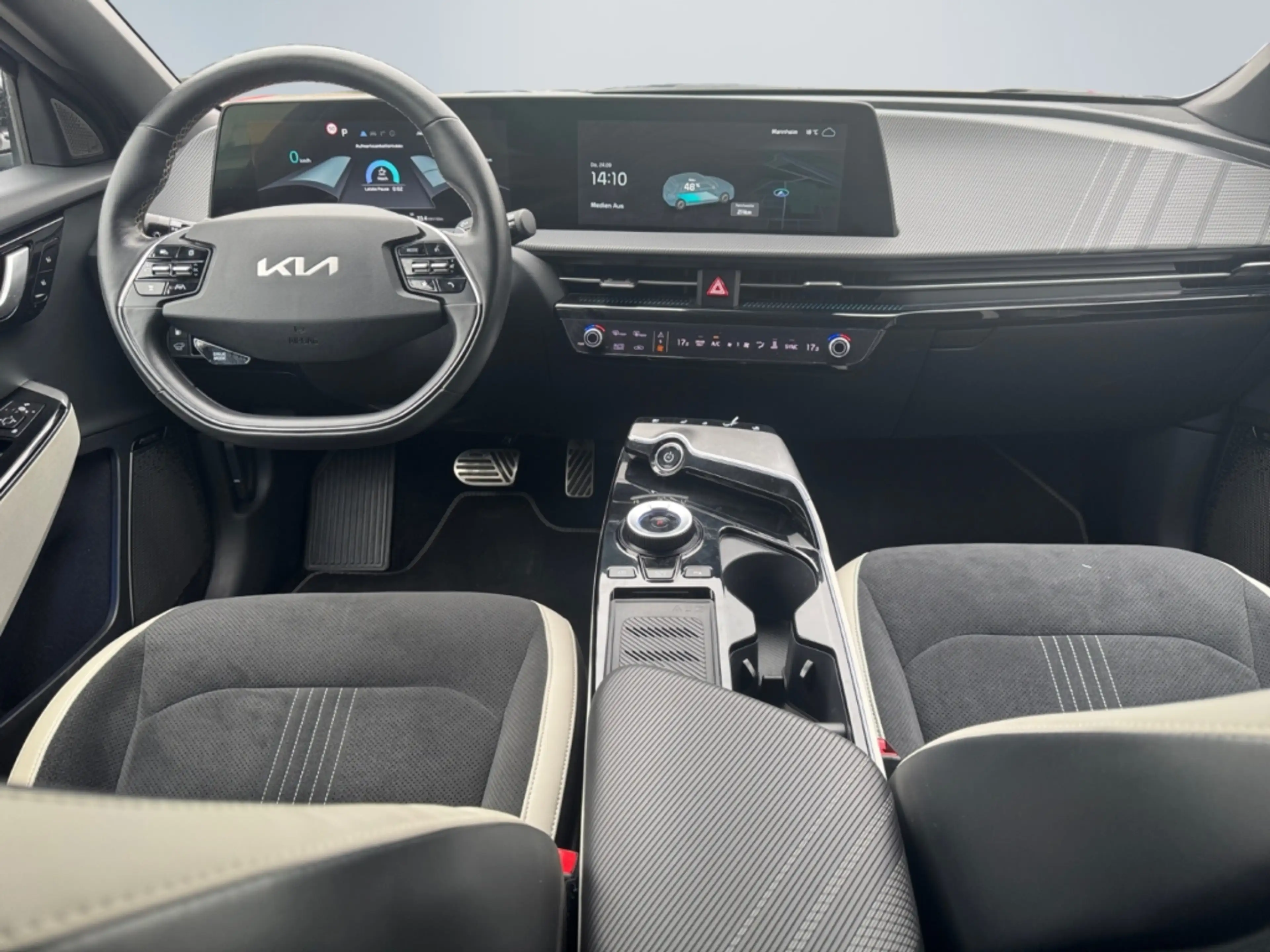 Kia EV6 GT-Line 2WD 77.4 RWD AHK Pano ACC Temp PDCv+h Appl — photo 10