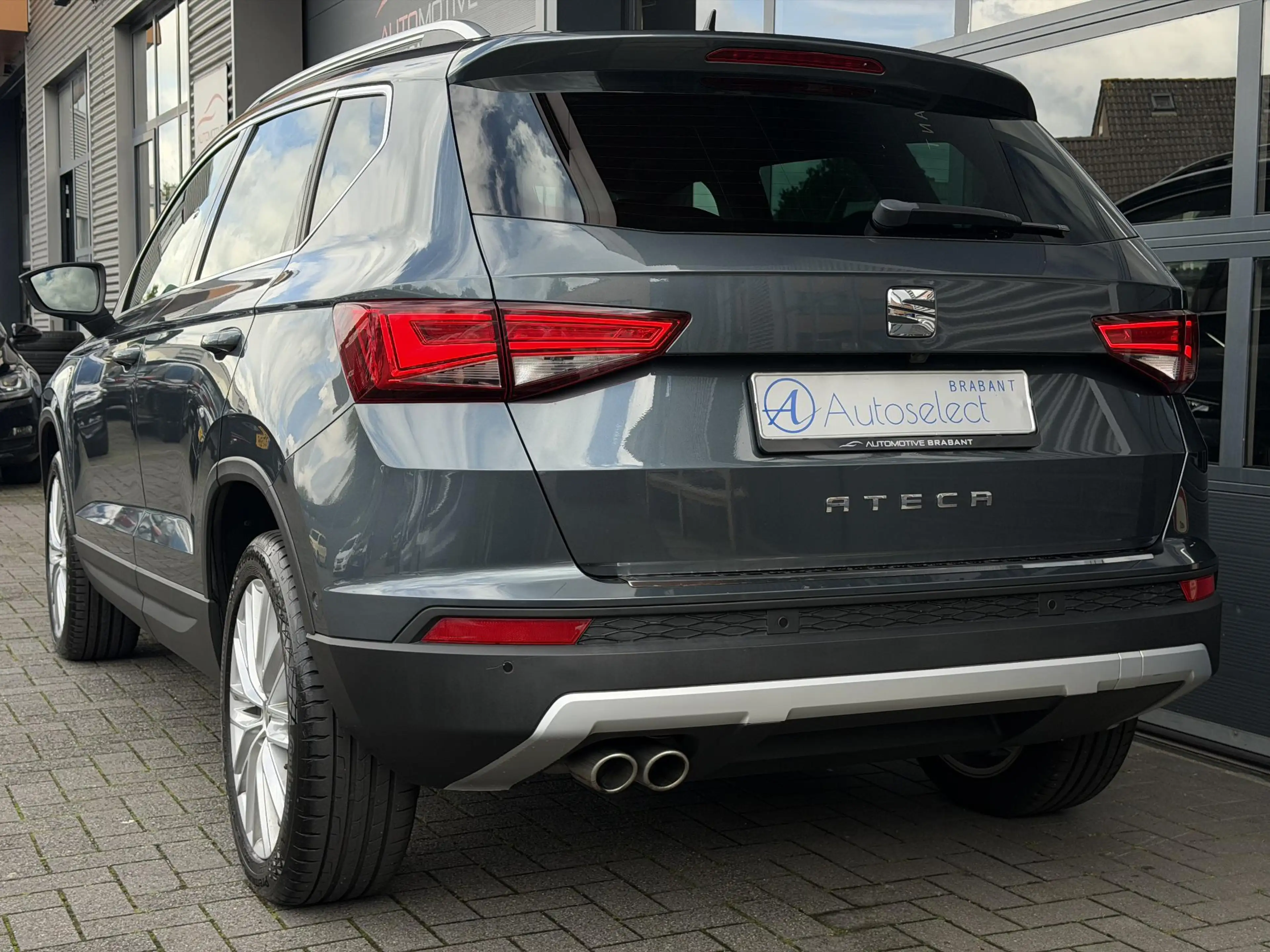 SEAT Ateca 1.4 EcoTSI Xcellence CarPlay | Camera | Dealer OH — photo 11
