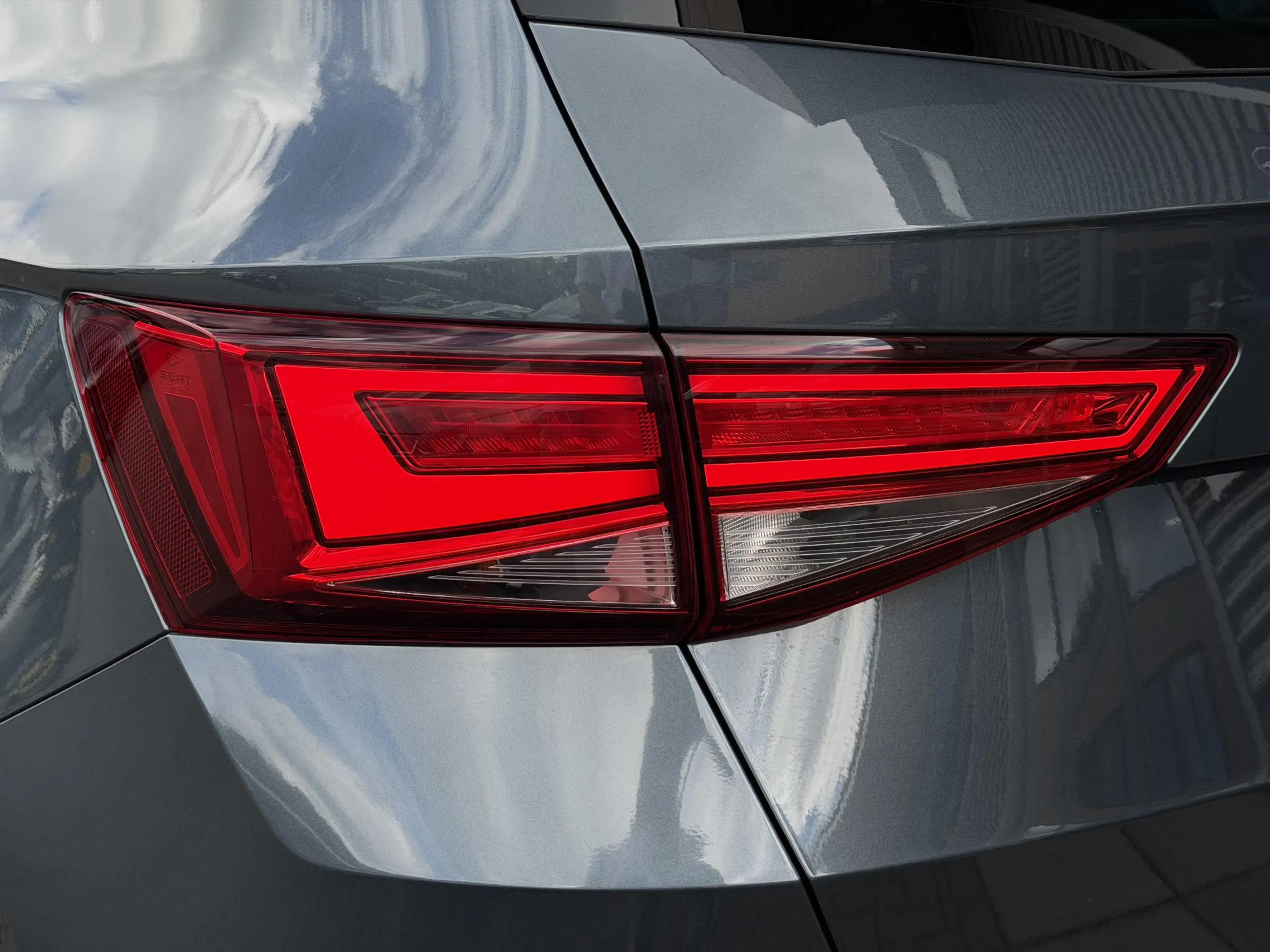 SEAT Ateca 1.4 EcoTSI Xcellence CarPlay | Camera | Dealer OH — photo 12