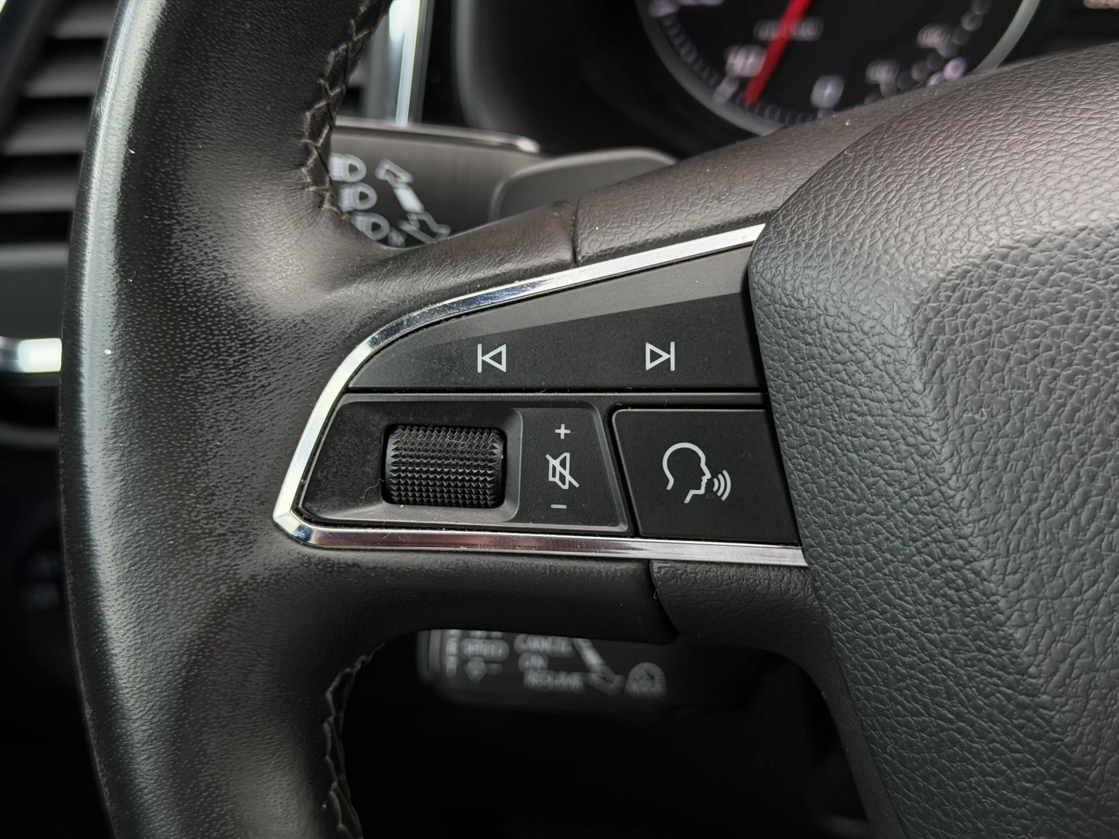 SEAT Ateca 1.4 EcoTSI Xcellence CarPlay | Camera | Dealer OH — photo 14