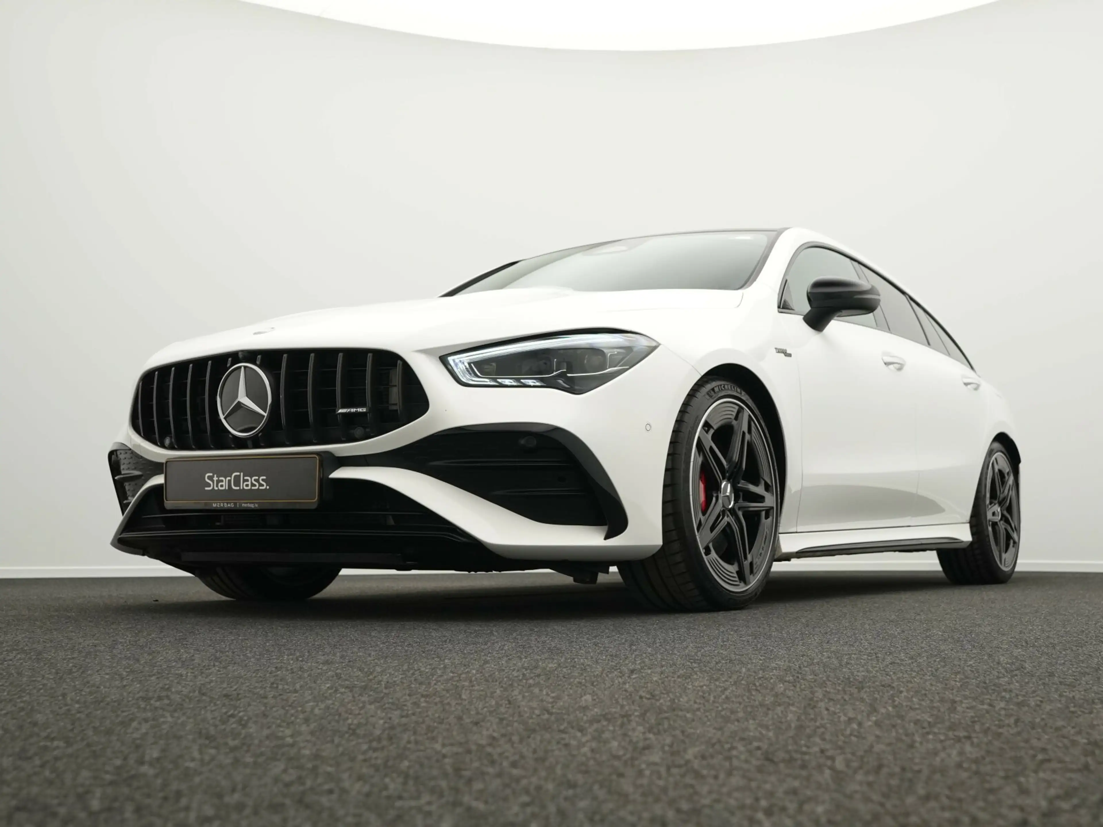 Mercedes-Benz CLA 35 AMG CLA 35 AMG Shooting Brake 4MATIC Pano+Kamera+Bur — photo 10