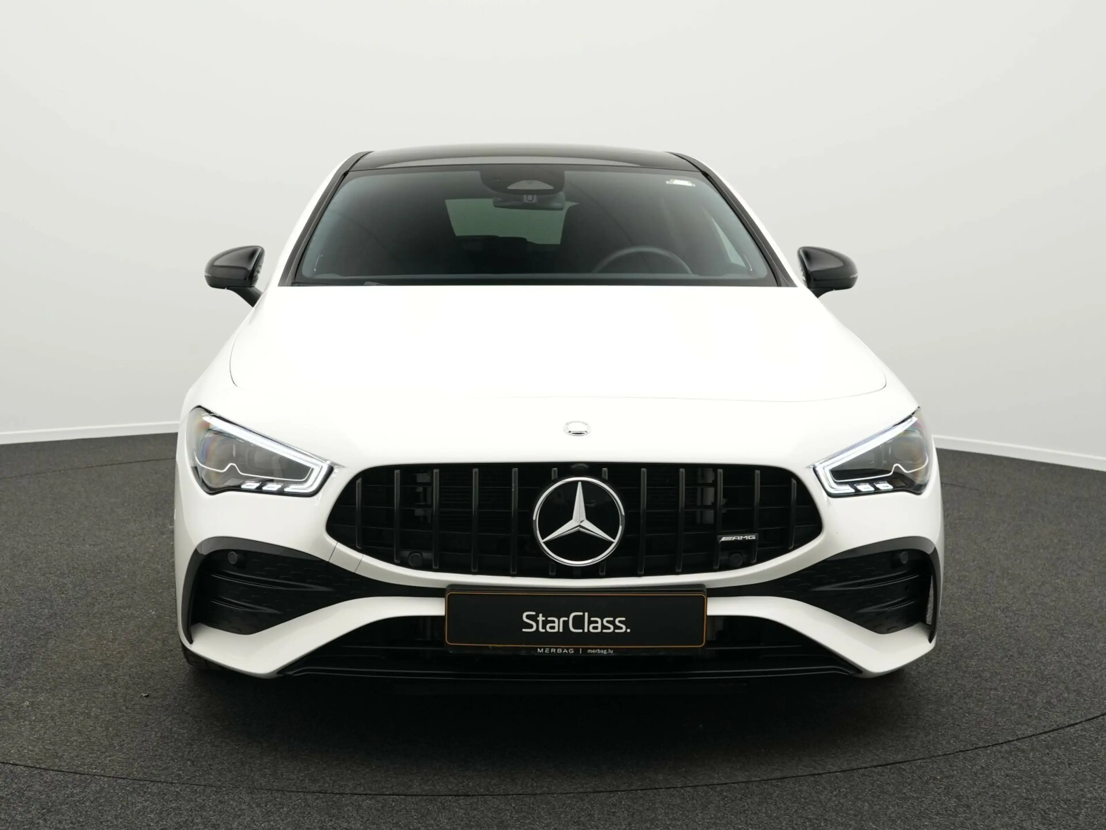 Mercedes-Benz CLA 35 AMG CLA 35 AMG Shooting Brake 4MATIC Pano+Kamera+Bur — photo 2