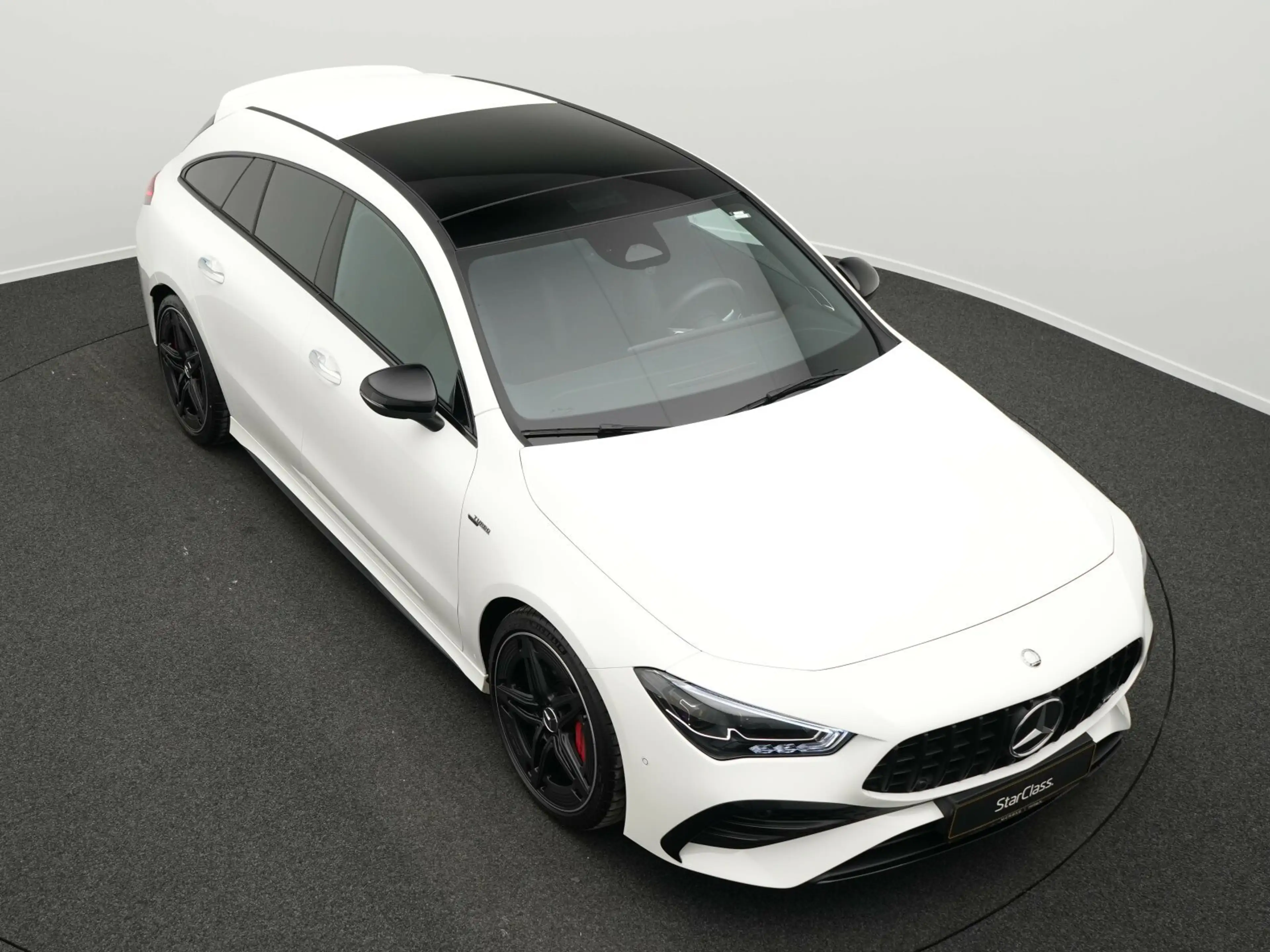 Mercedes-Benz CLA 35 AMG CLA 35 AMG Shooting Brake 4MATIC Pano+Kamera+Bur — photo 12