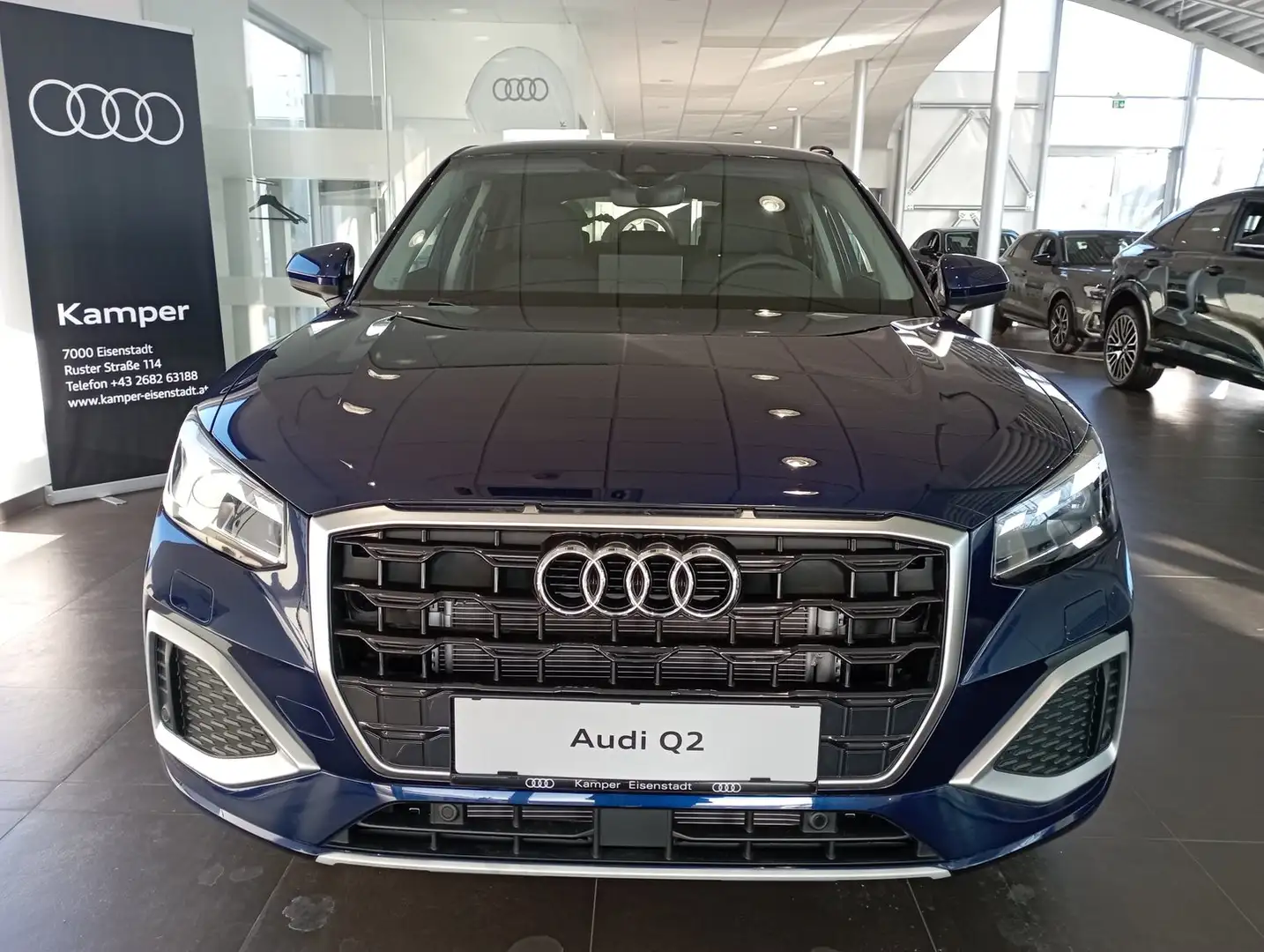 Audi Q2 35 TFSI admired Blau - 2