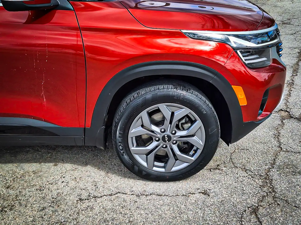 Kia Seltos снимка Kia Seltos