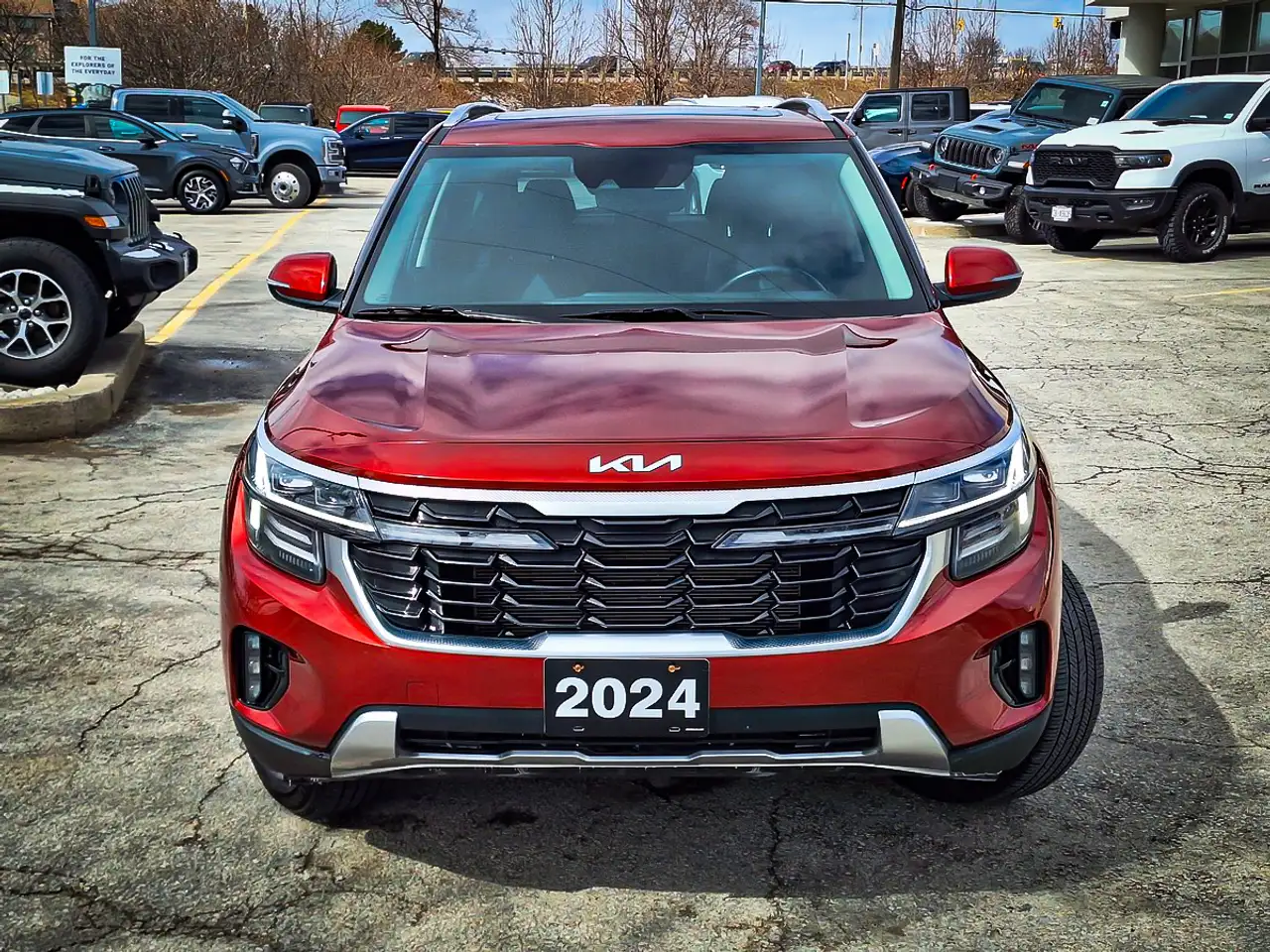 Kia Seltos снимка Kia Seltos