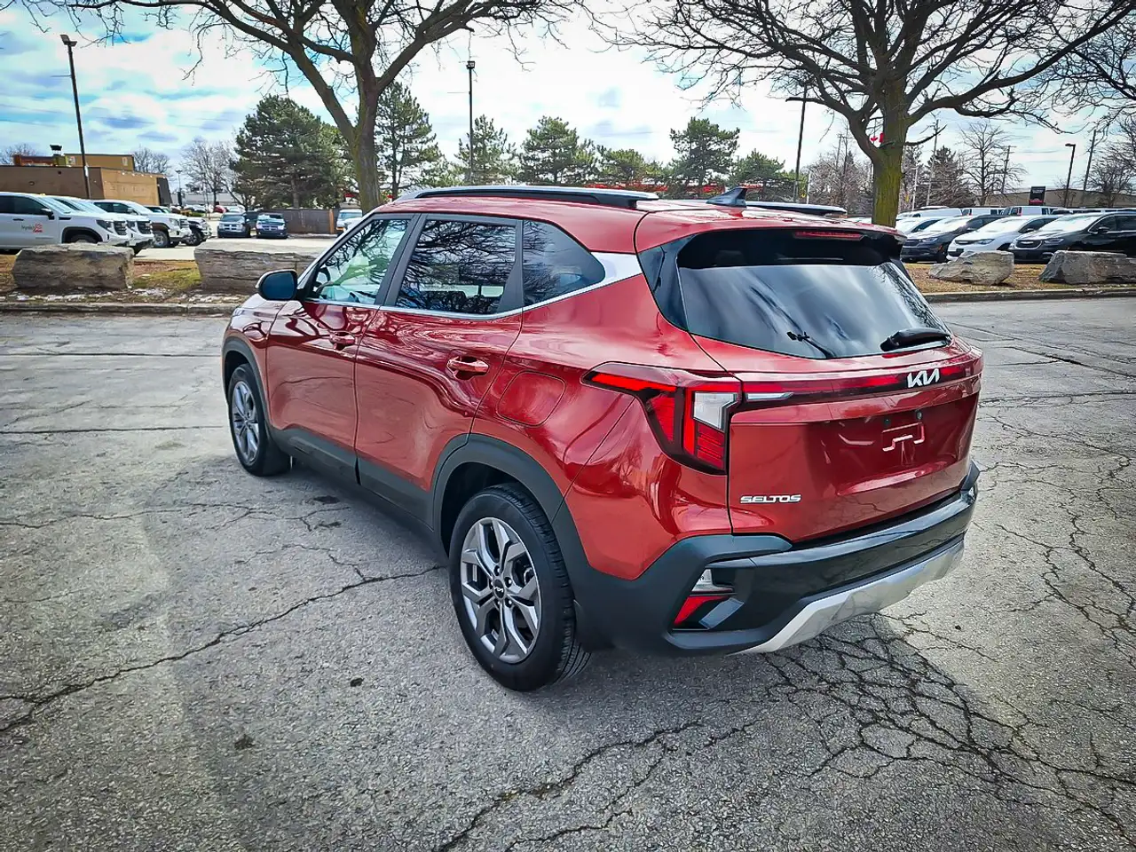 Kia Seltos снимка Kia Seltos