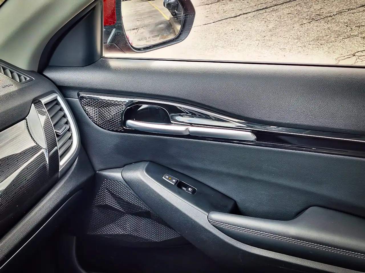 Kia Seltos снимка Kia Seltos