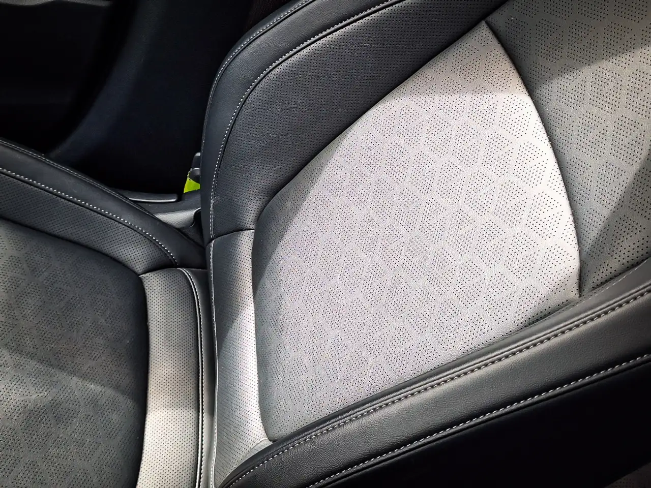 Kia Seltos снимка Kia Seltos