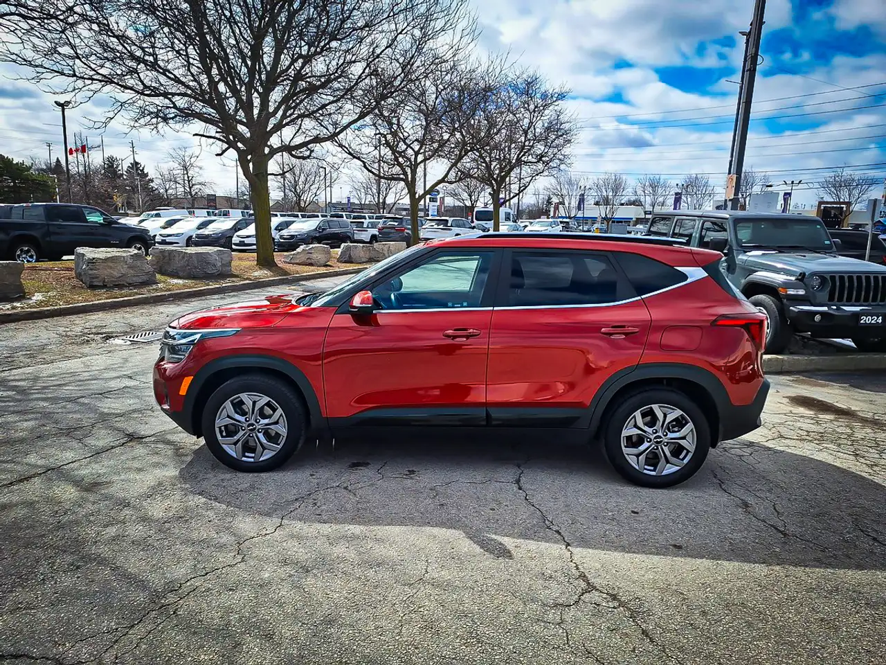 Kia Seltos снимка Kia Seltos