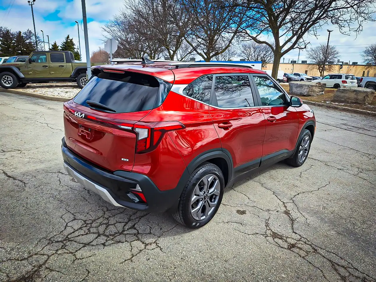 Kia Seltos снимка Kia Seltos