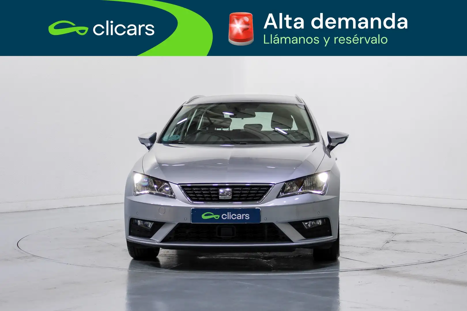 SEAT Leon ST 1.6TDI CR S&S Style 115 Plateado - 2
