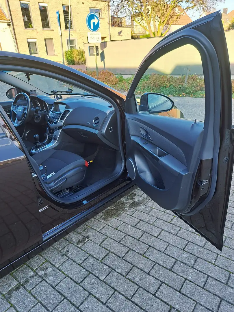 Chevrolet Cruze 1.6 LT - 2
