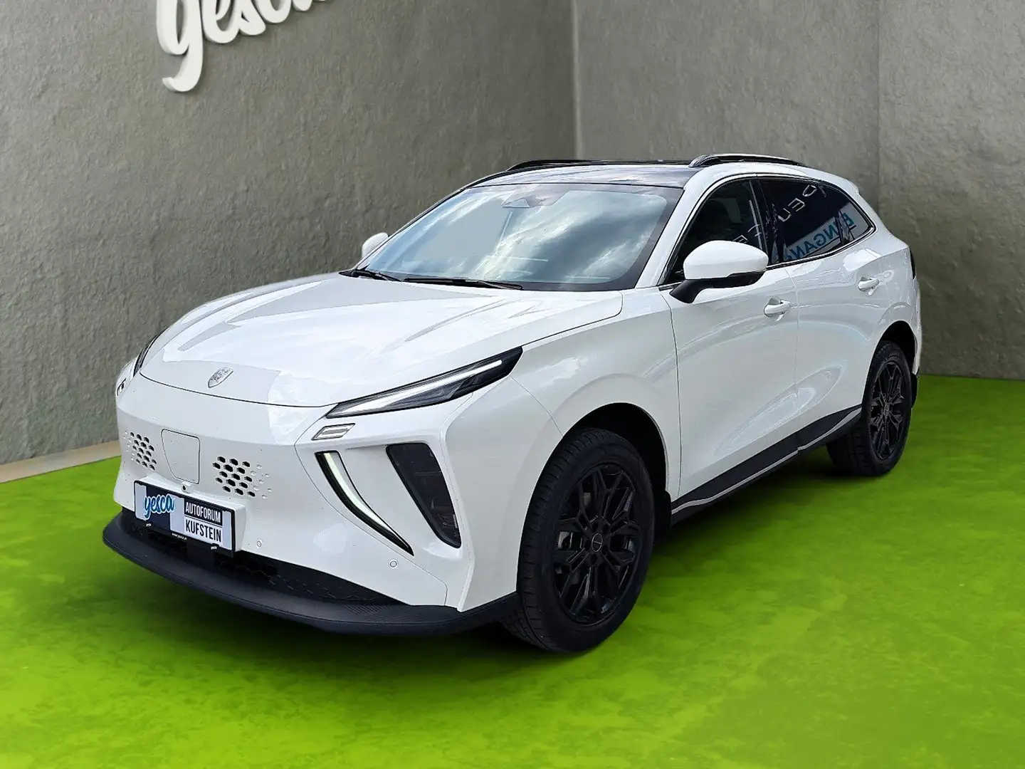 Forthing Sonstige 5 REEV Neuheit Elektrofahrzeug mit Range Extender Weiß - 1