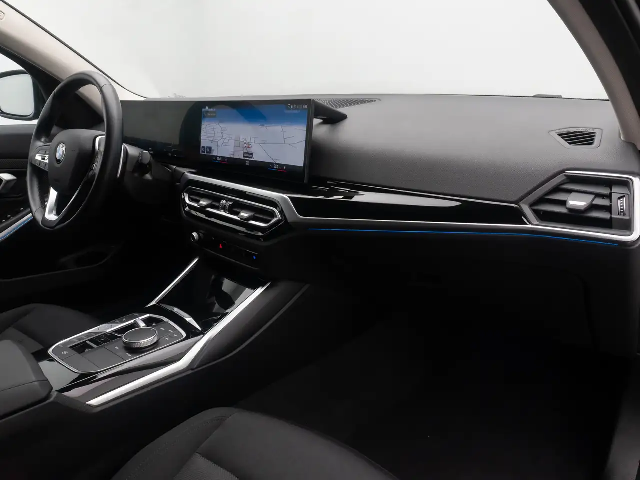 BMW 320 GeschwindigReg PDC DAB Cockpit+ Widscreen, миниатюра 24
