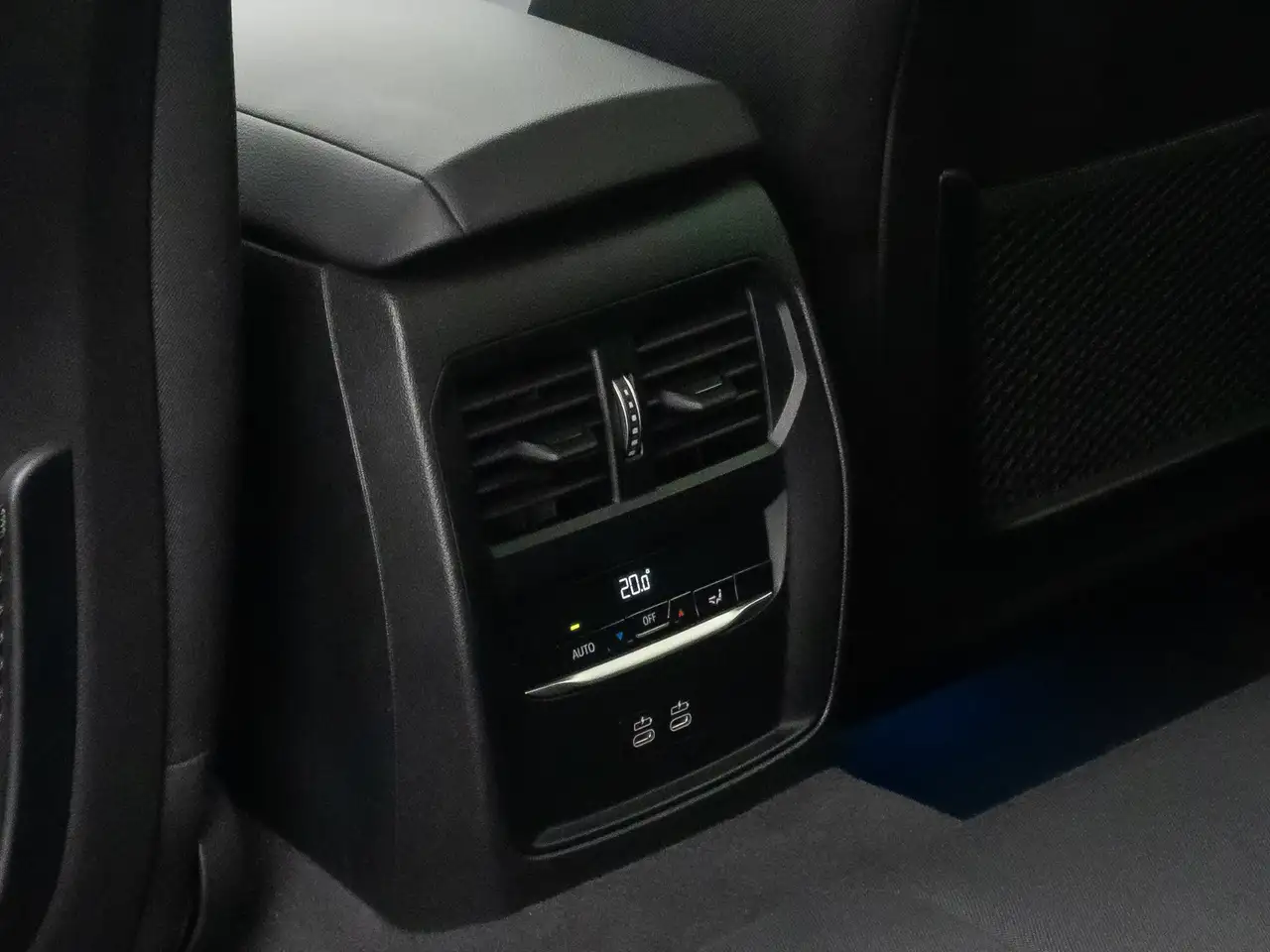 BMW 320 GeschwindigReg PDC DAB Cockpit+ Widscreen, миниатюра 29