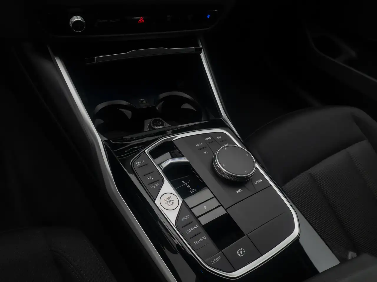 BMW 320 GeschwindigReg PDC DAB Cockpit+ Widscreen, миниатюра 23