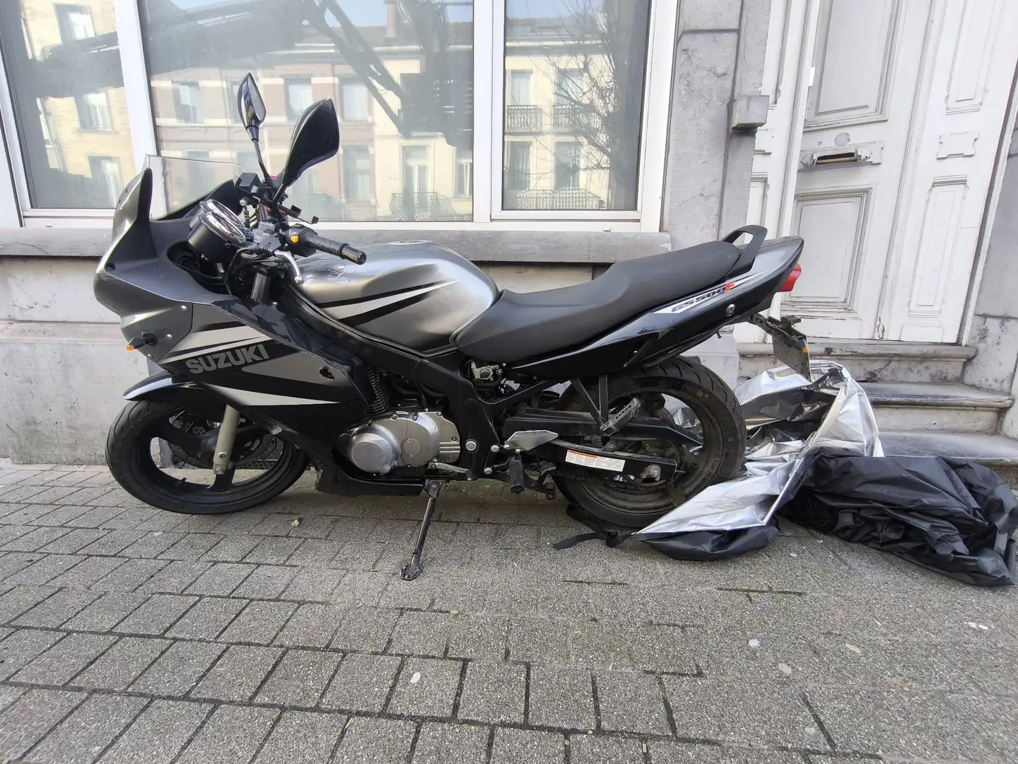 Suzuki GS 500 Grau - 1