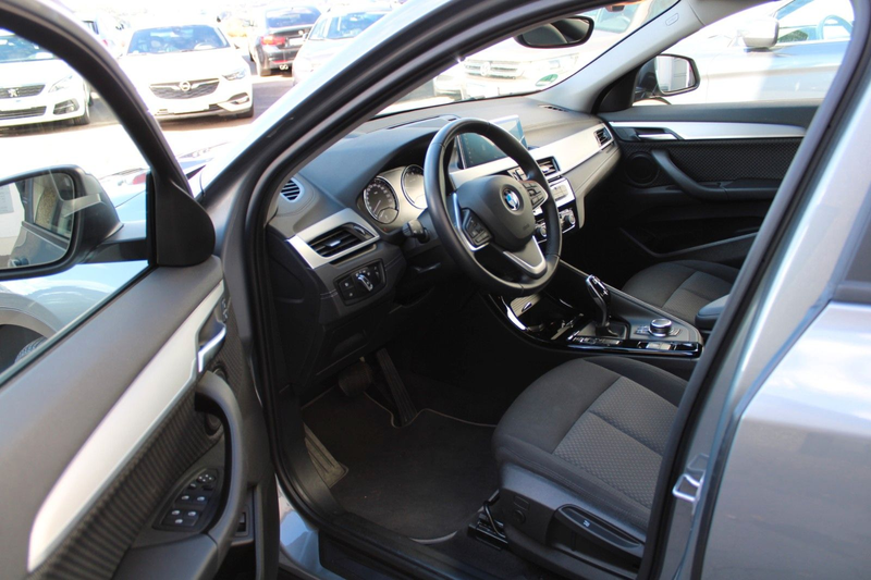 BMW X2 18i AUT. Advantage R-KAMERA LED NAVI SHZ TEMP — photo 8