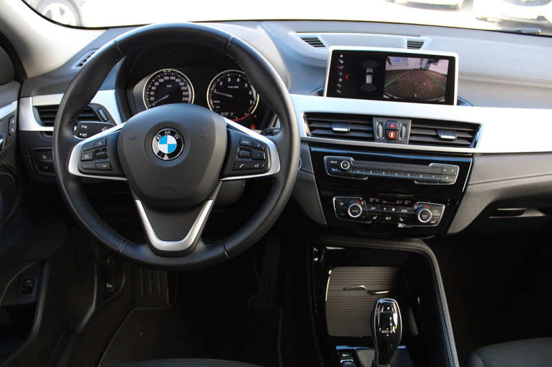 BMW X2 18i AUT. Advantage R-KAMERA LED NAVI SHZ TEMP — photo 11