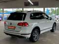 Volkswagen Touareg 3.0 V6 TDI 4M R-Line *AHK*SHZ*NAV*BX*19% Weiß - thumbnail 4