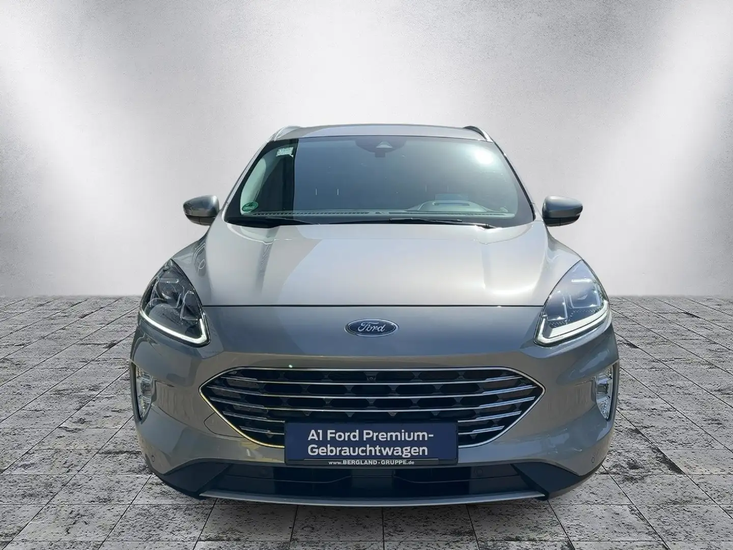 Ford Kuga Titanium X 2,5 l Duratec PHEV 225 PS Zilver - 2