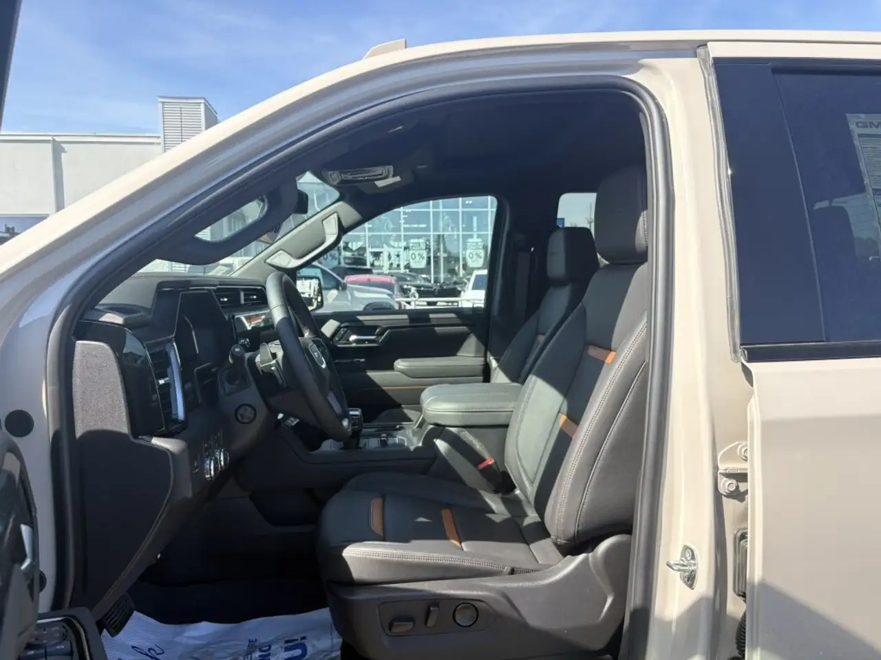 GMC Sierra 1500 снимка GMC Sierra 1500