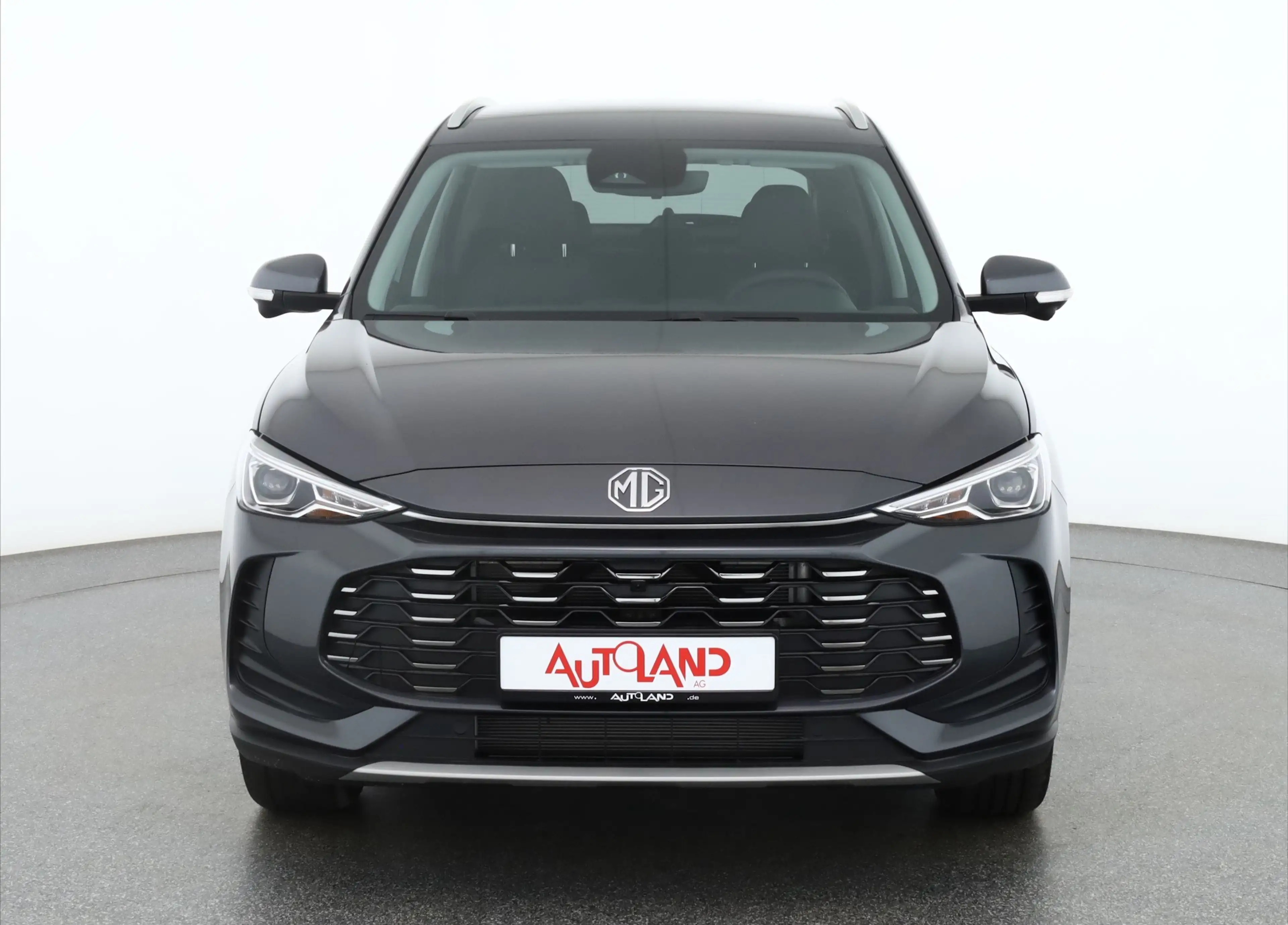 MG ZS 1.5 Hybrid Luxury Aut. LED ACC Navi 360° — photo 8