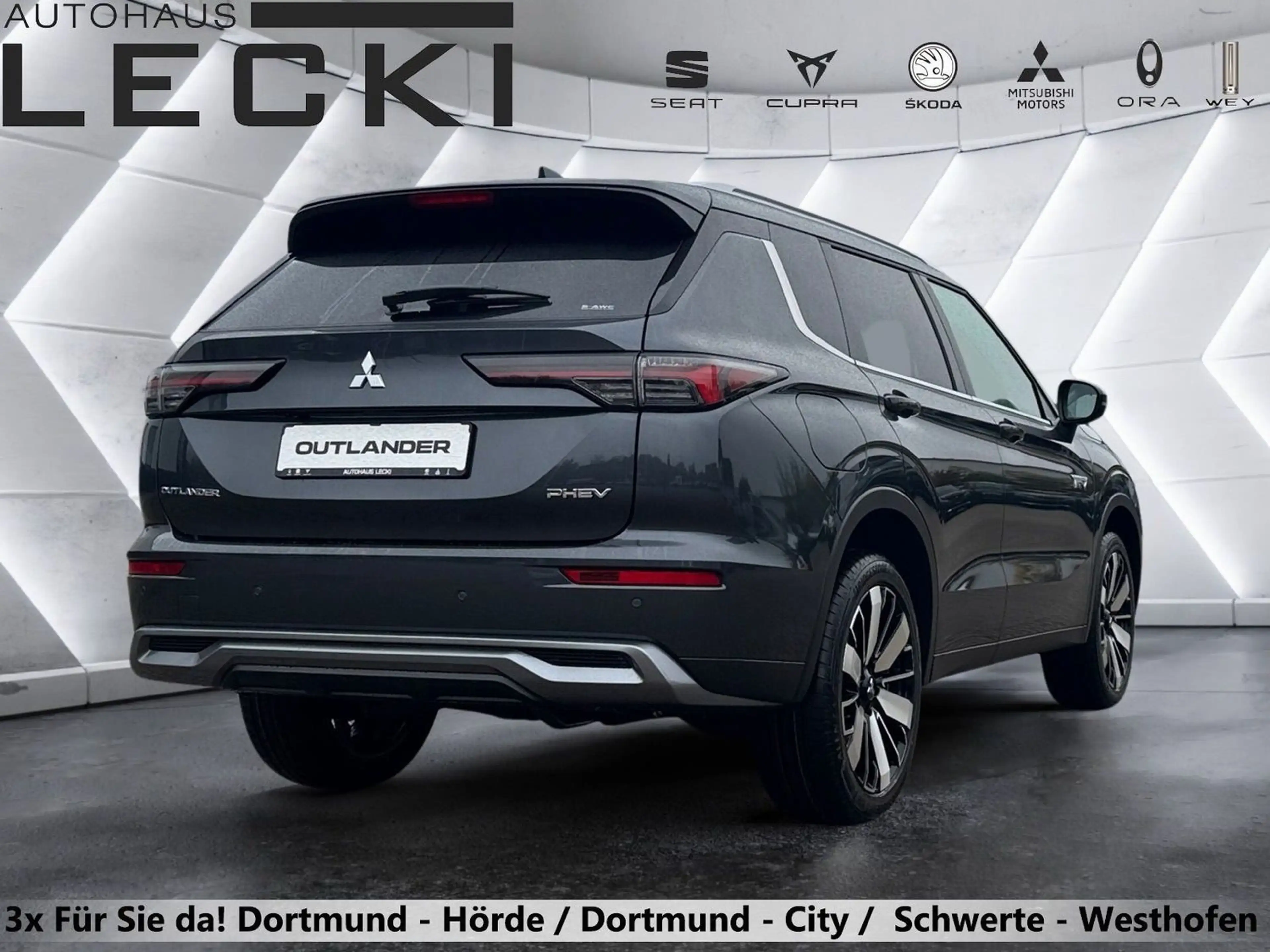 Mitsubishi Outlander Plug-in Hybrid Intro Edition 2,4l *AHK*HEAD-UP*UVM — photo 3