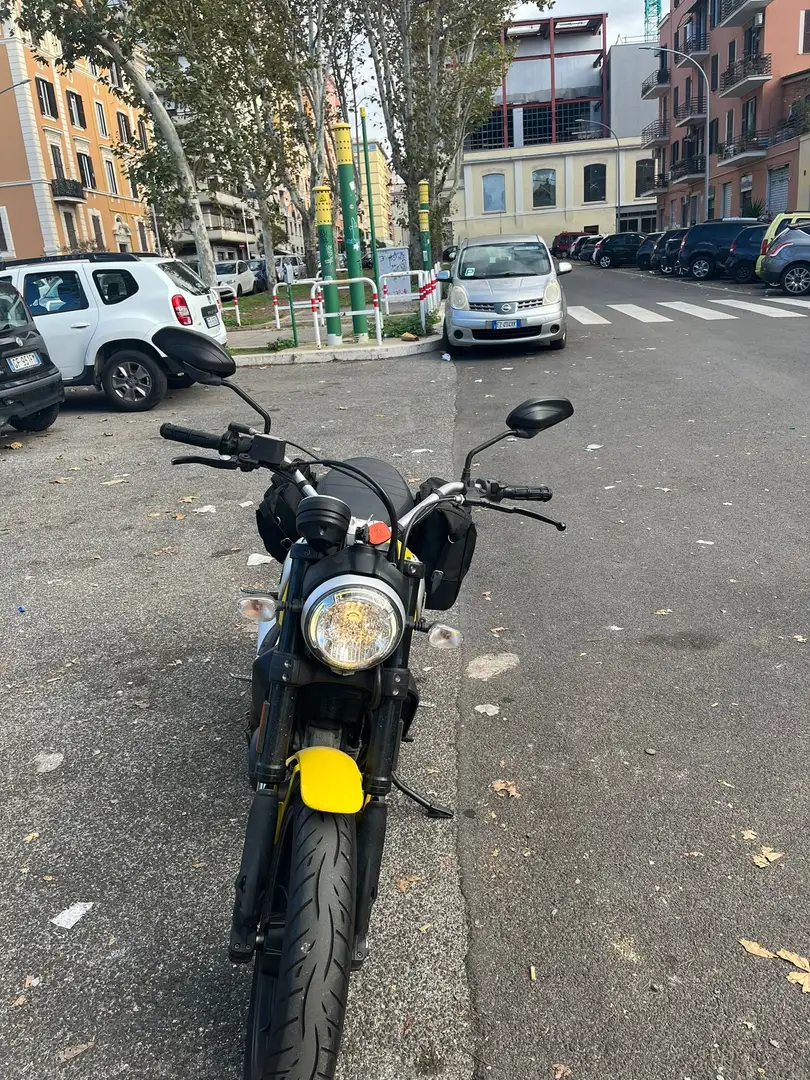 Ducati Scrambler Icon 2018 Giallo - 2