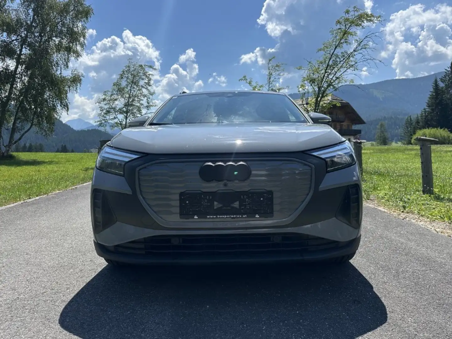 Audi e-tron Q4 Sportback 35 125kW 55kWh - Black Edition Grijs - 2