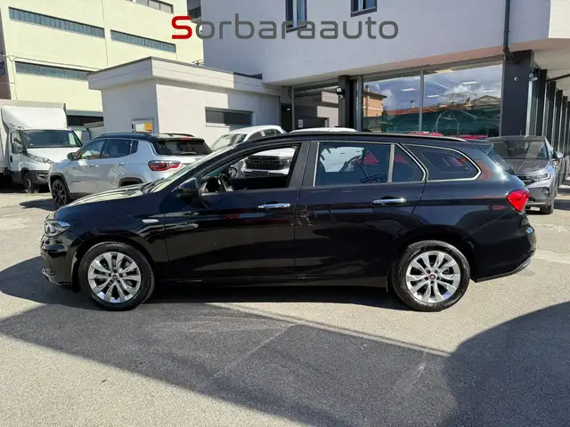 Fiat Tipo view 2