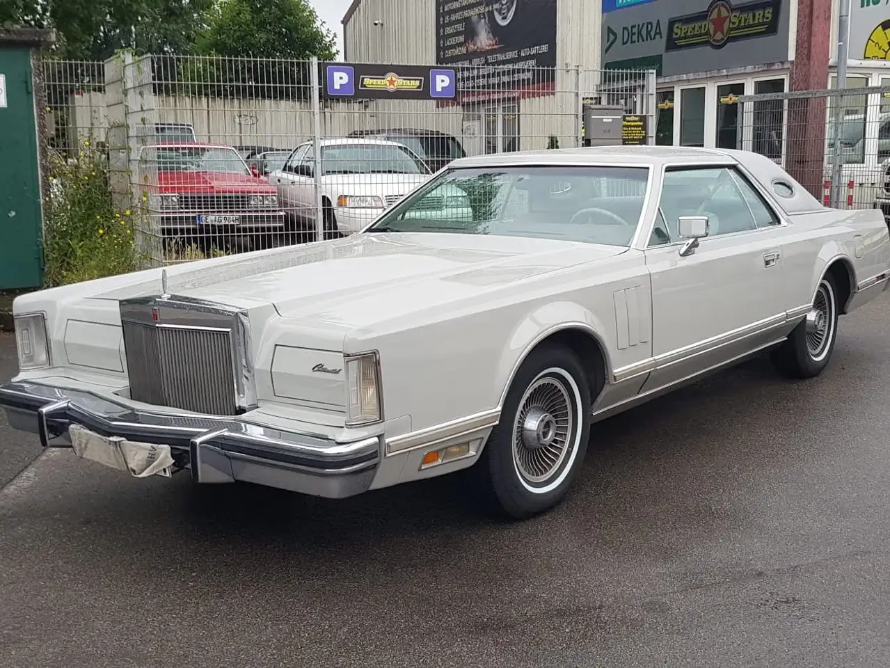 Lincoln Continental