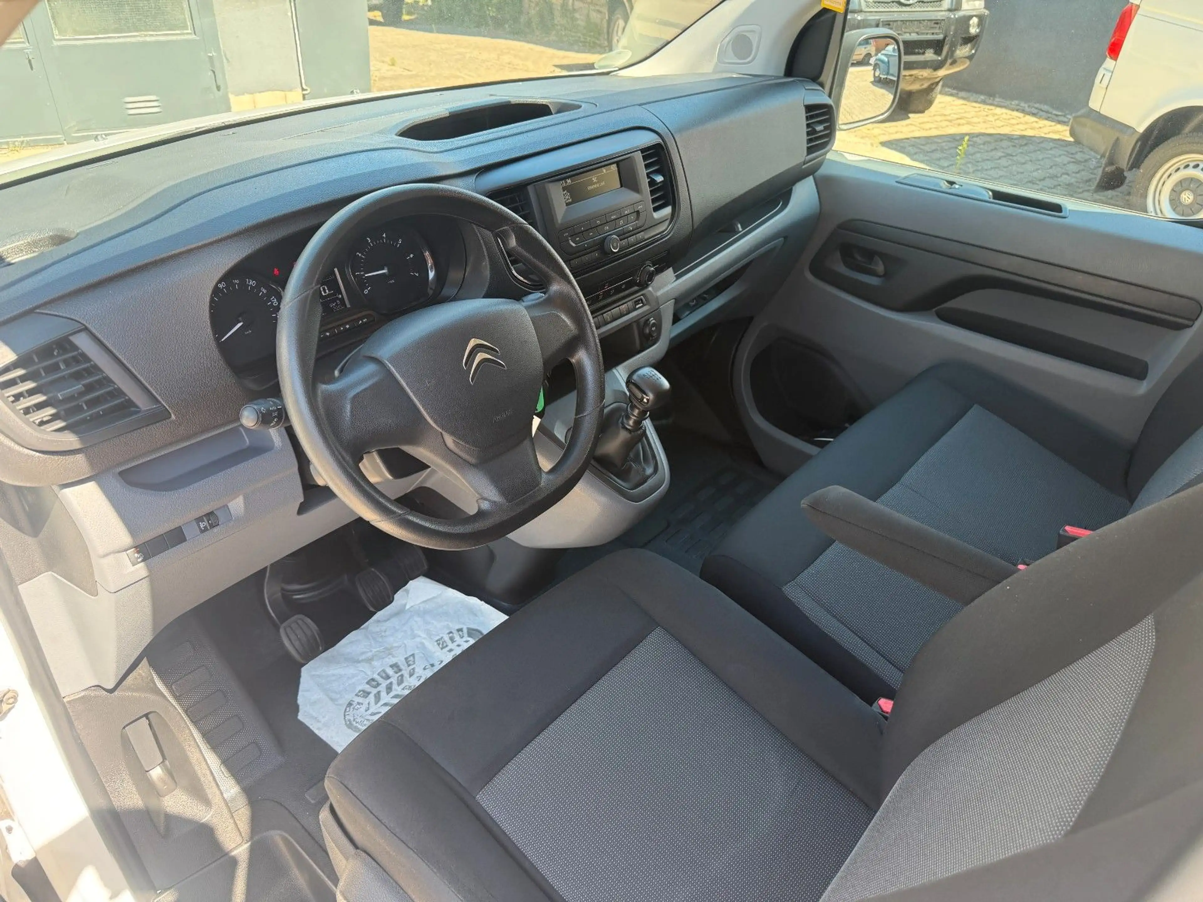 Citroen Jumpy KLIMA TEMPOMAT — photo 9