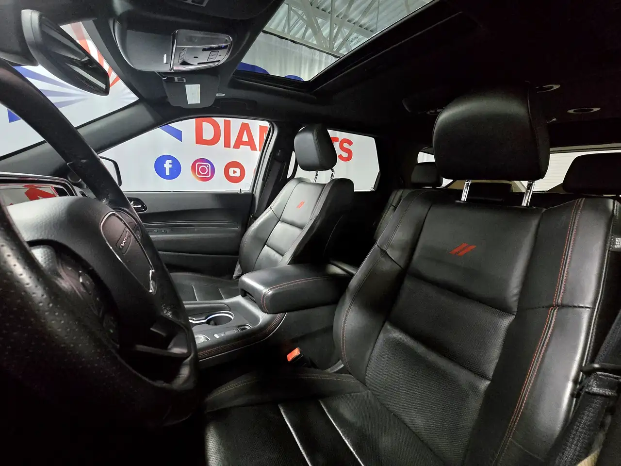 Dodge Durango снимка Dodge Durango