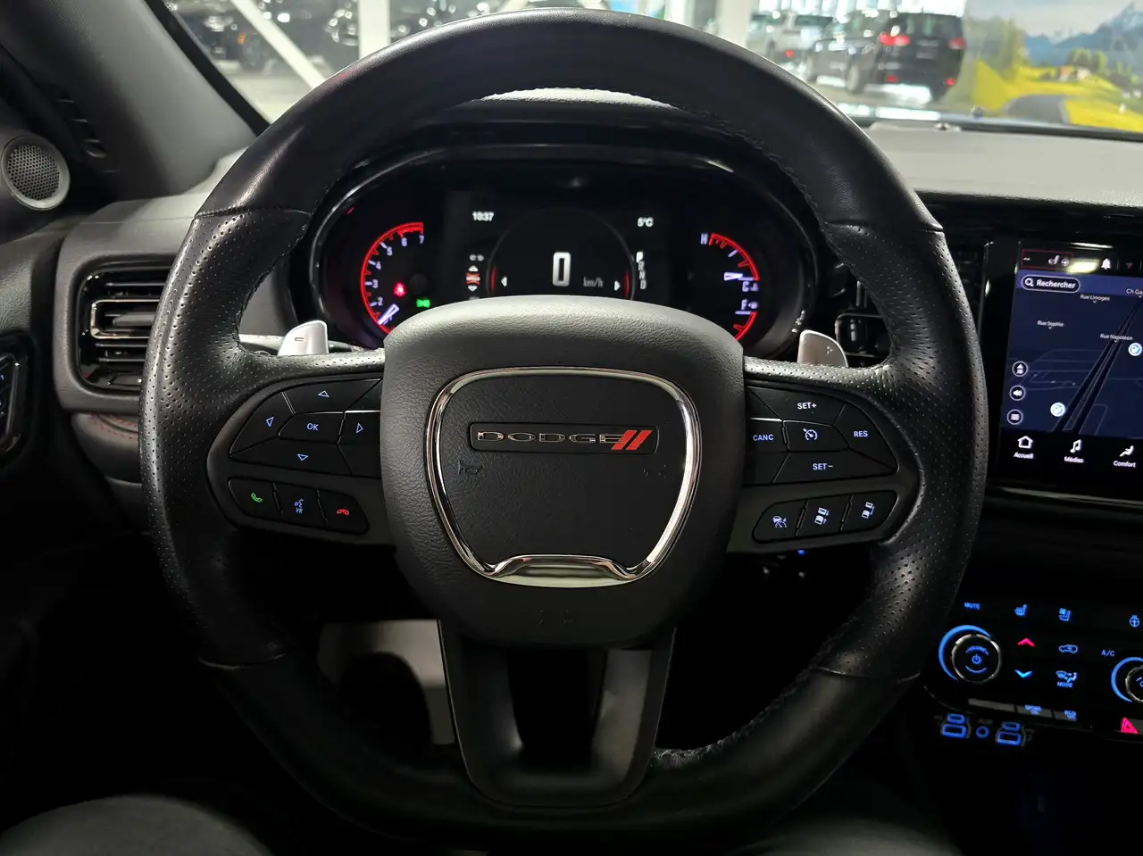 Dodge Durango снимка Dodge Durango