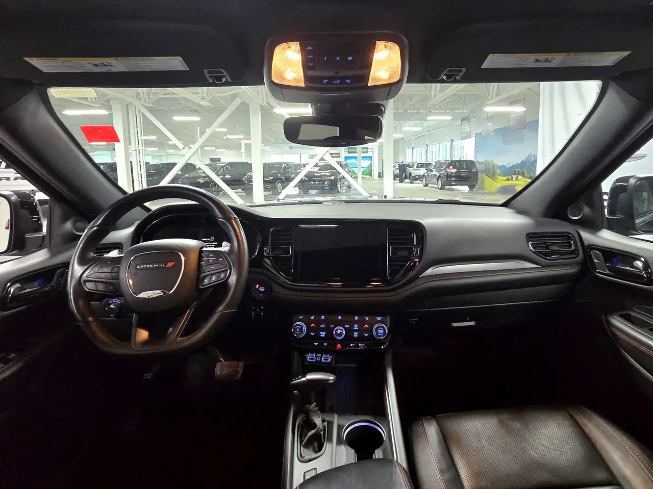 Dodge Durango снимка Dodge Durango