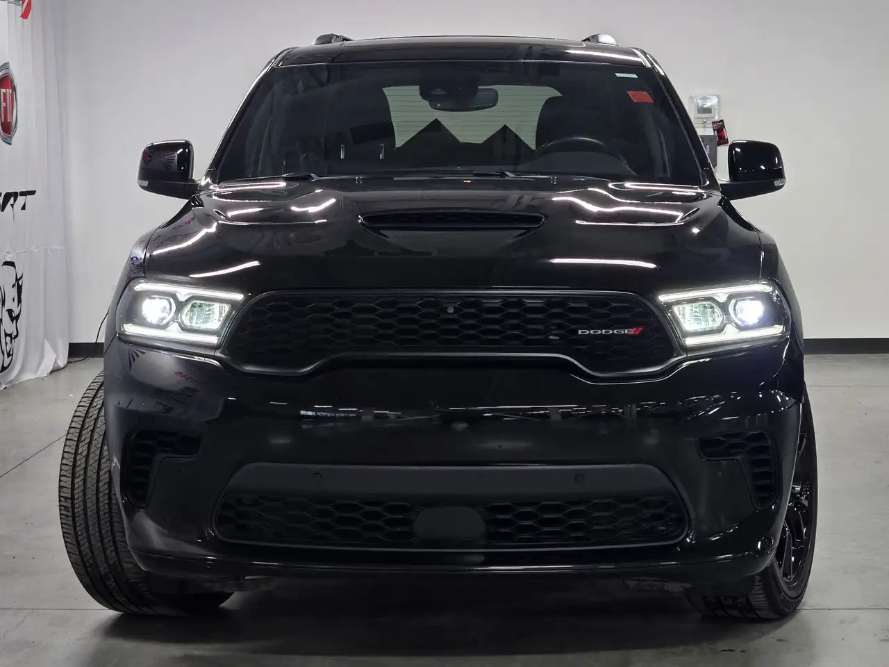 Dodge Durango снимка Dodge Durango