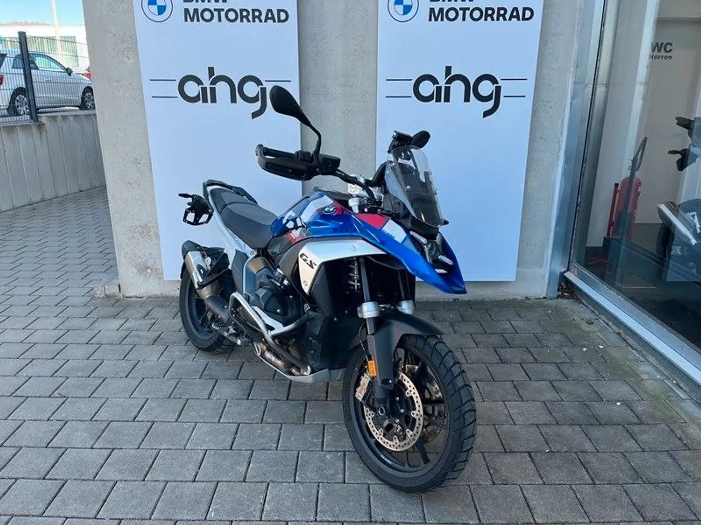 BMW R 1300 GS mit Werksgarantie bis 2027, Enduropake Blau - 2