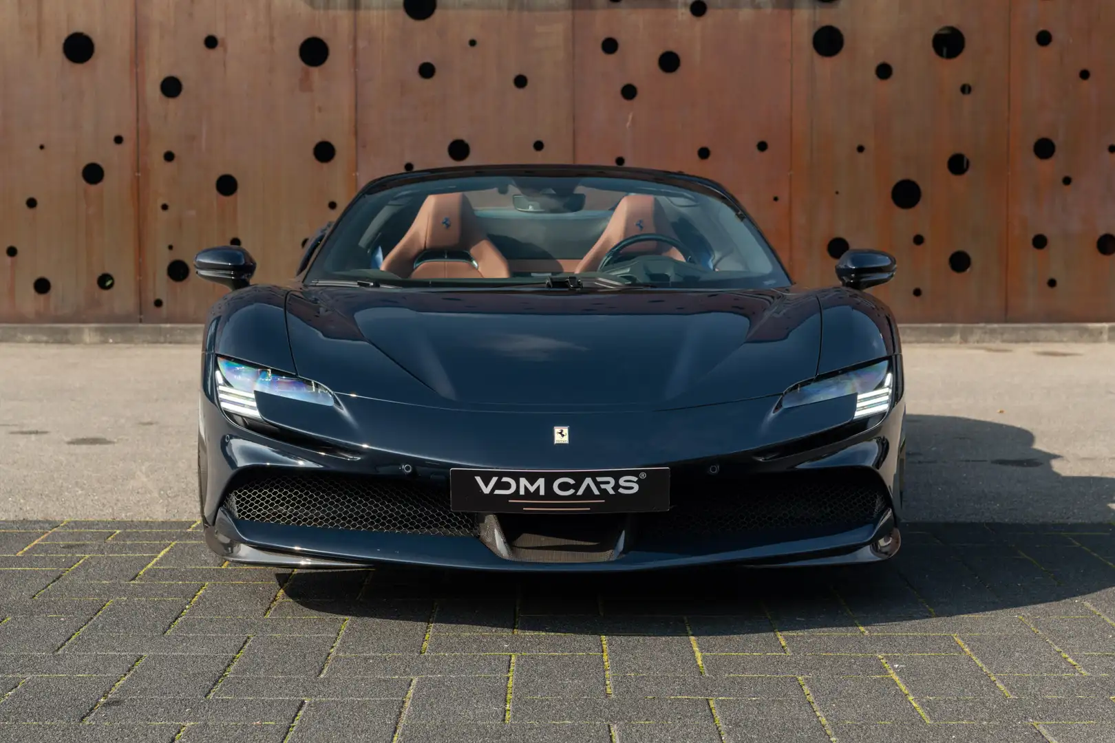 Ferrari SF90 Spider 4.0 V8 | CARBON (12x) | CarPlay | Lift | AFS | Two Blauw - 2